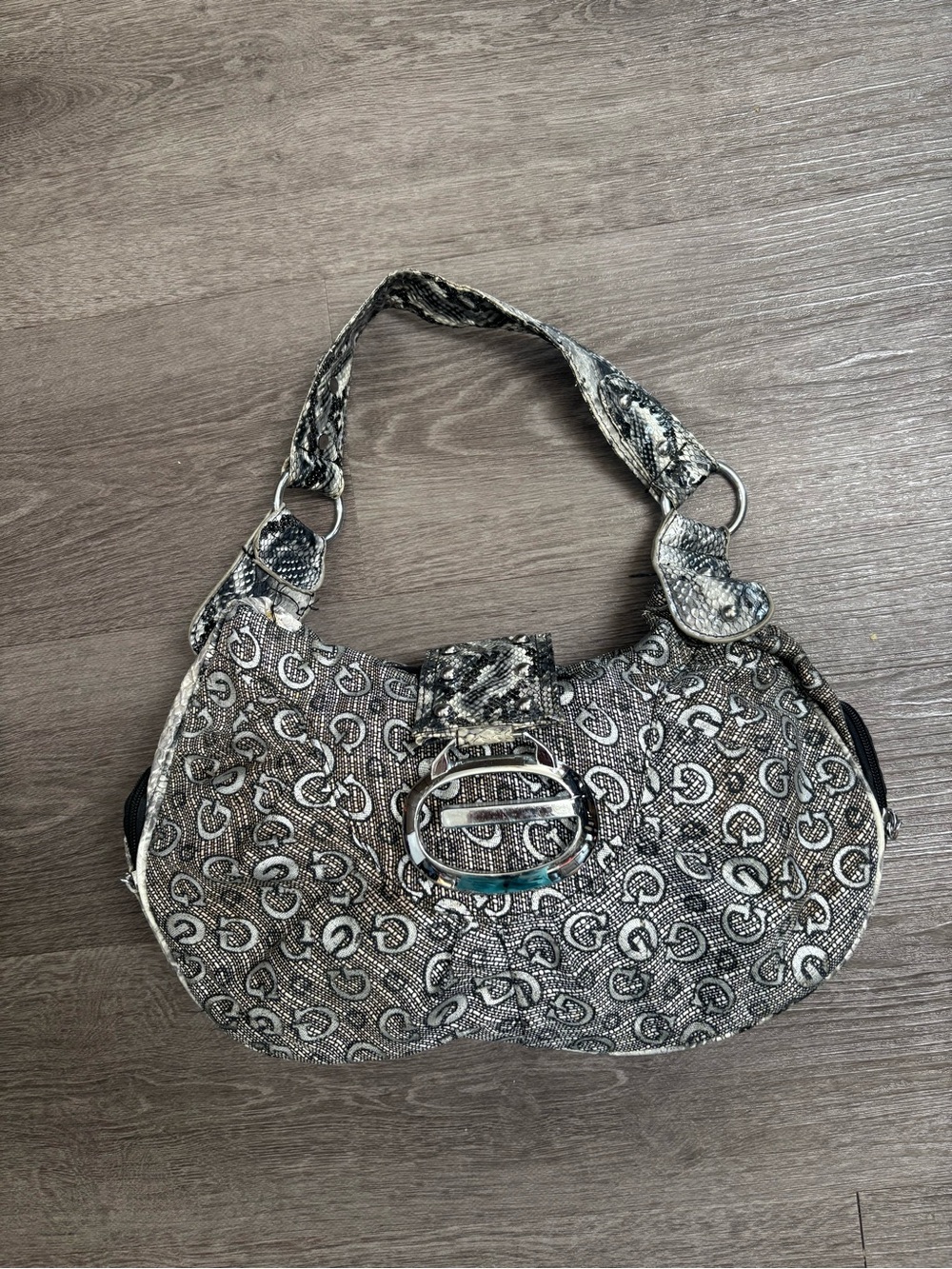 Guess Small Shoulder Bag Purse Metallic Silver Patterned - Flaws - Well Loved